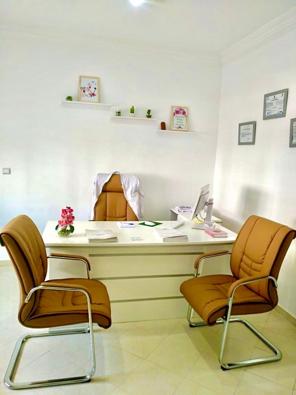 Endocrinologue à salé dr ghaffour wahiba Logo